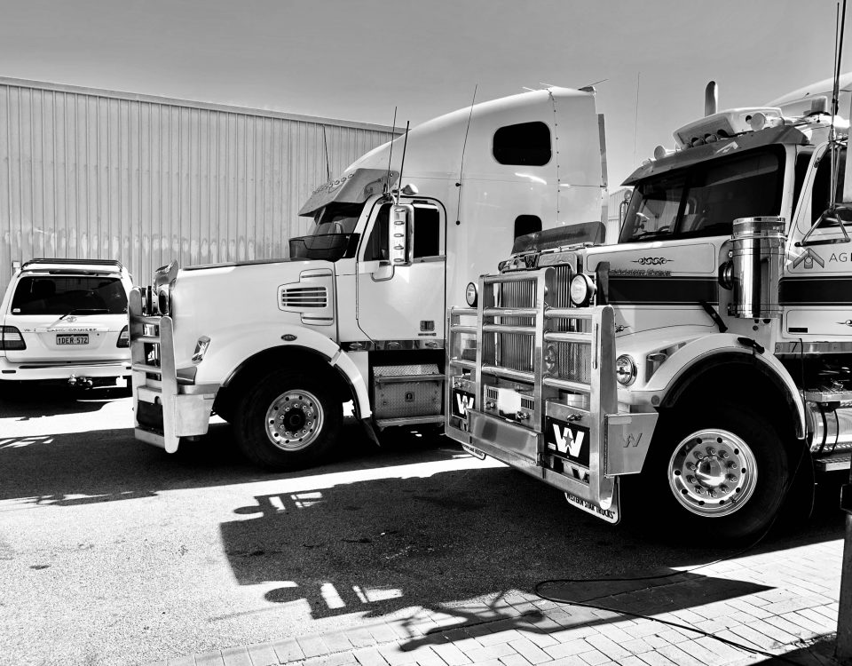 Western Star & Freightliner Trucks powered by Detroit DD15, tuned by NDS