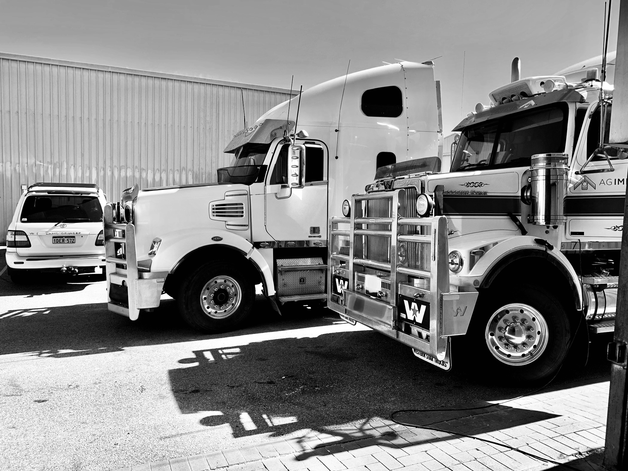 Western Star & Freightliner Trucks powered by Detroit DD15, tuned by NDS